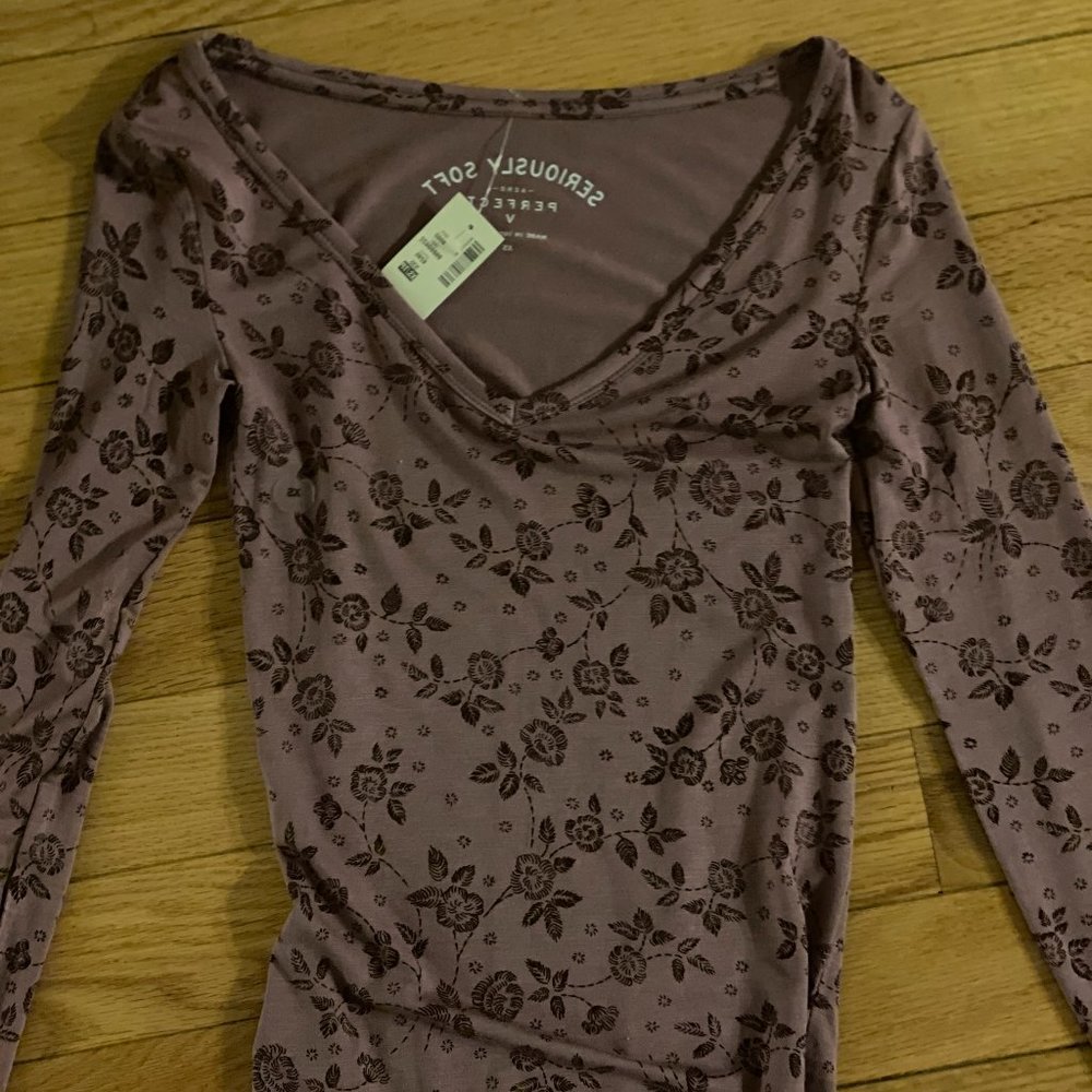 American Eagle top